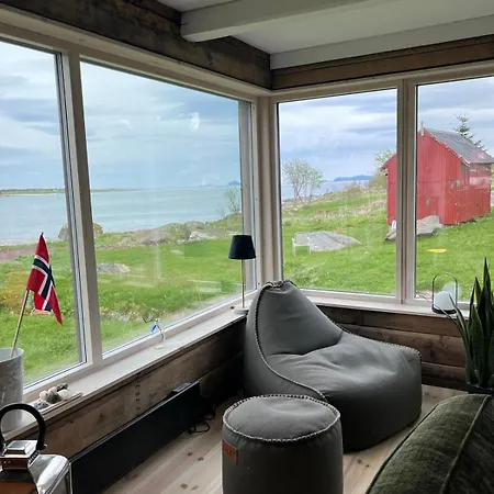 Дом отдыха Lille Lofoten Stronstad i Vesteralen