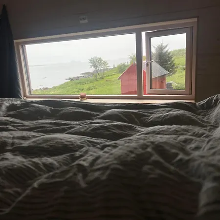Holiday home Lille Lofoten *